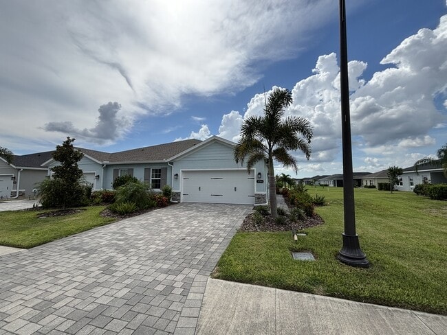 Building Photo - 1781 West Palms Drive