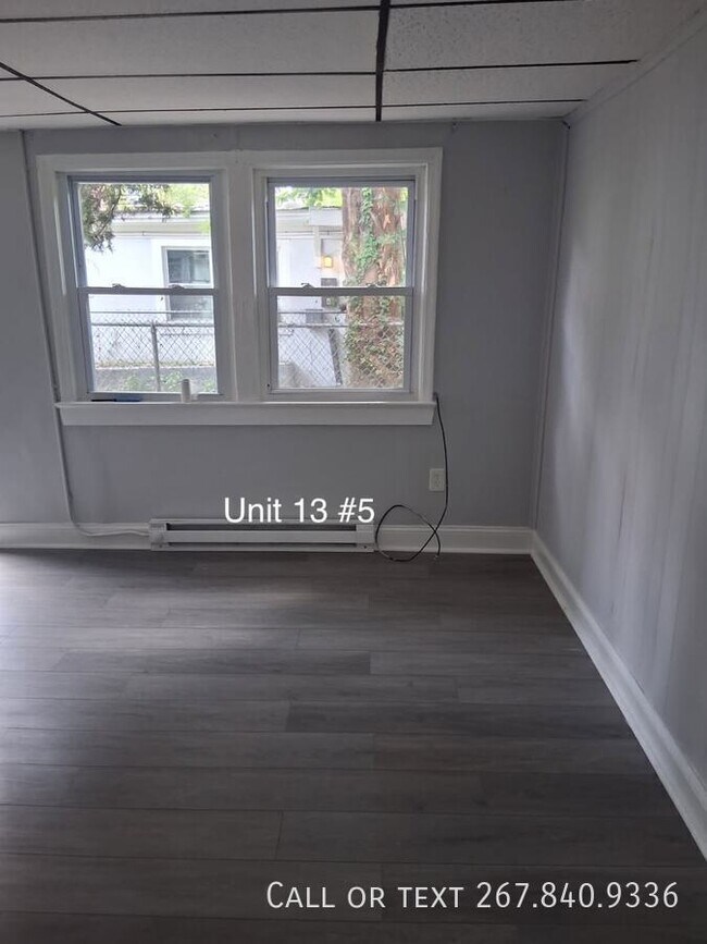 Building Photo - 674-684 Stuyvesant Avenue , 13-15 Christoph Ave-674-2