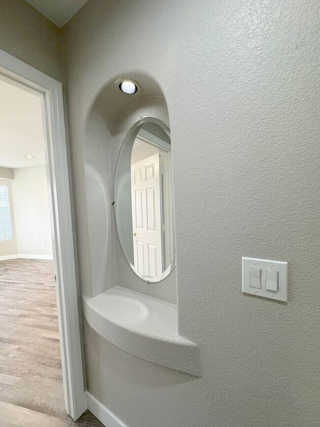 Building Photo - Newly Remolded Open Floor Plan One-Story 3 bedrooms & 2 Baths Home