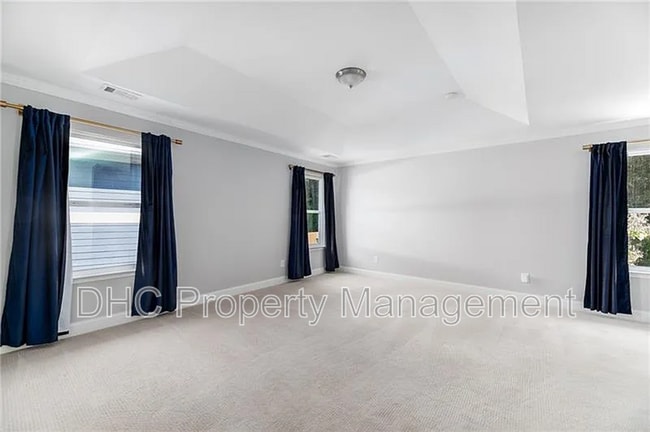 Building Photo - 1765 Stoney Creek Dr SE