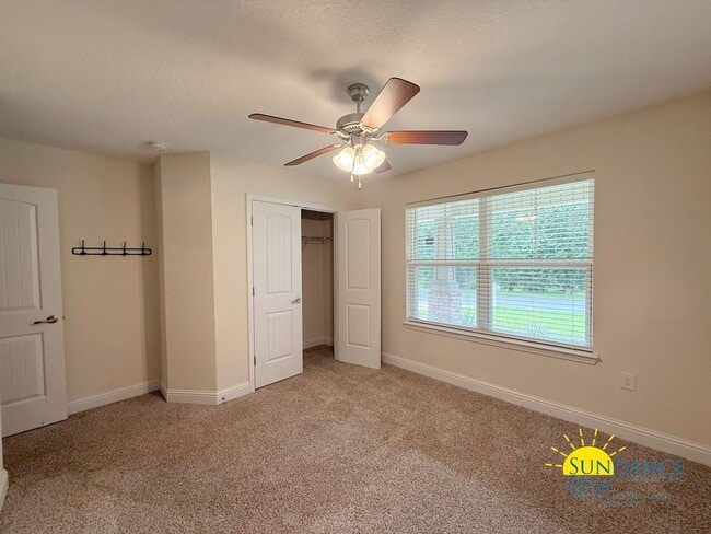 Building Photo - Spacious 4 Bedroom Home in Crestview’s Brooke Estates!