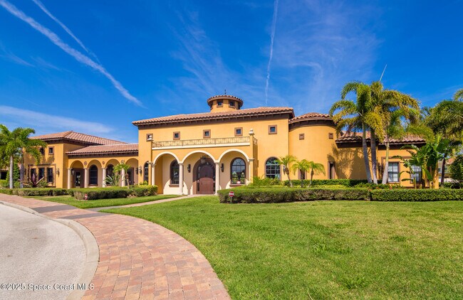 Building Photo - 746 Ventura Dr