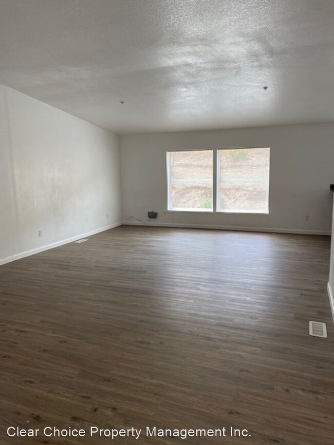 Building Photo - 4 br, 2 bath House - 3790 Blue Ridge Rd