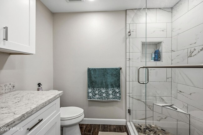 Building Photo - 7340 N Vía Camello Del Norte