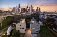 Building Photo - 1005 Bingham St