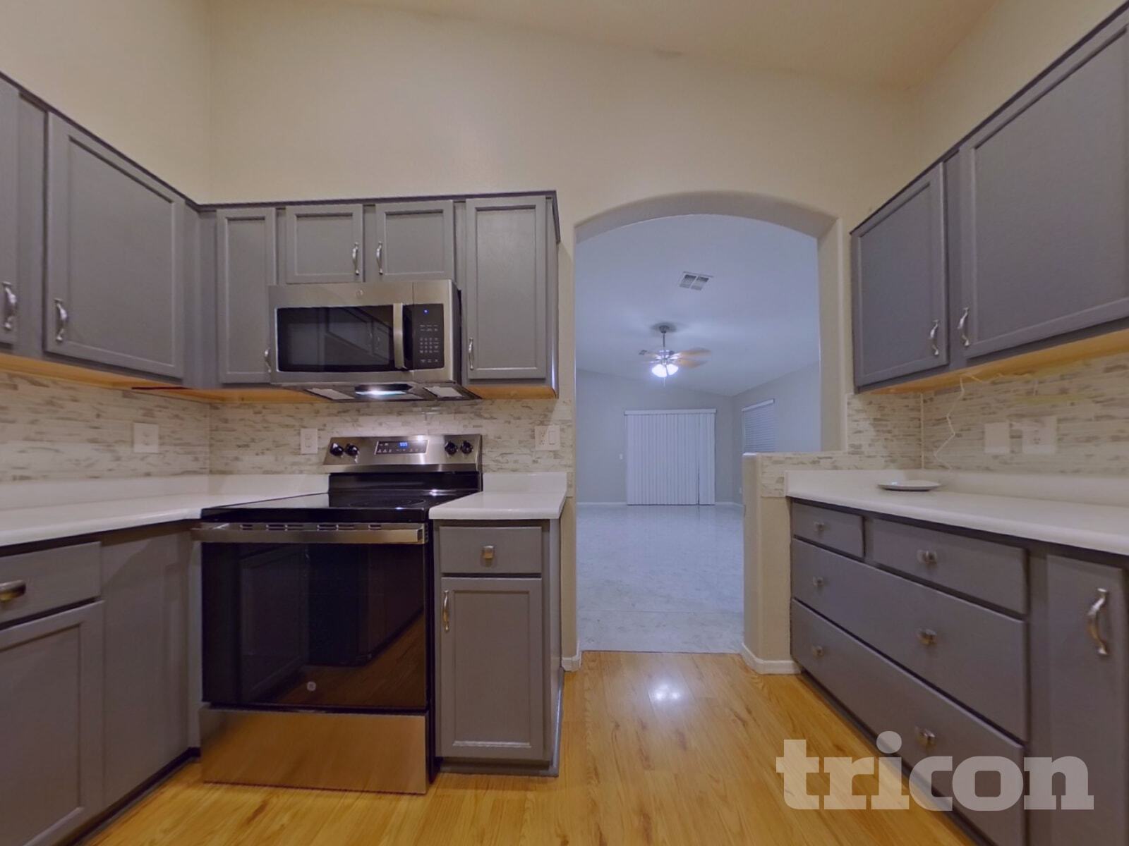 Building Photo - 24832 W Kowalsky Ln