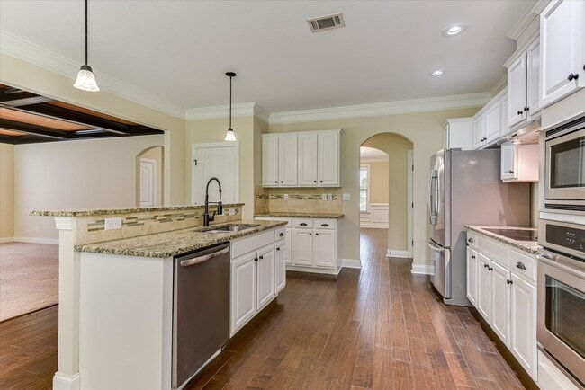 Building Photo - 4215 Windslow Dr