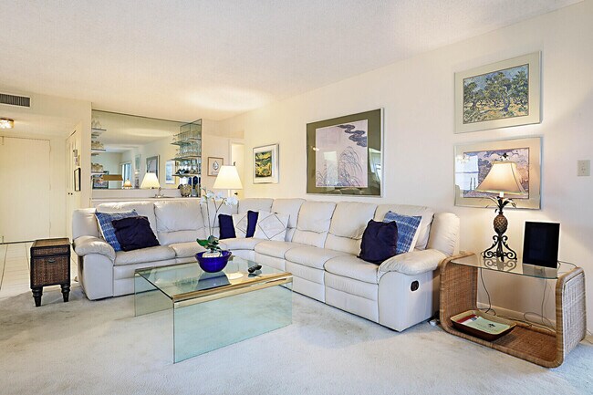 Primary Photo - 3520 S Ocean Blvd