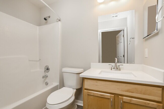 Building Photo - 189 Cedar Ridge Ln