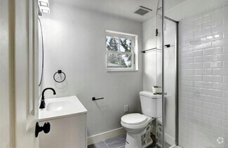 Building Photo - Beautiful Studio Near Downtown Denver – Mo...