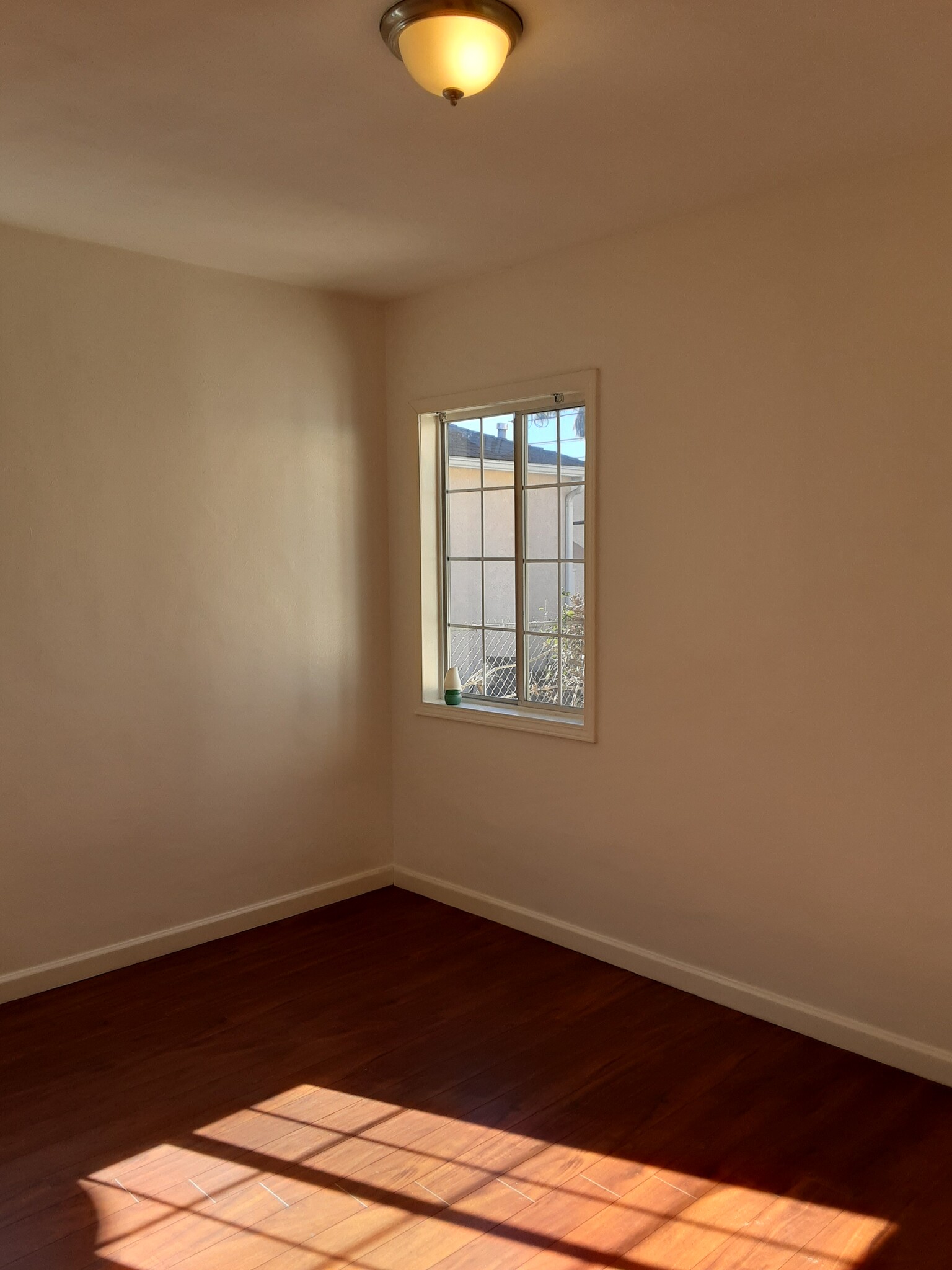 Bedroom #2 - 10857 Jefferson Blvd