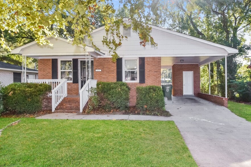 Building Photo - 4232 Shorecrest Dr