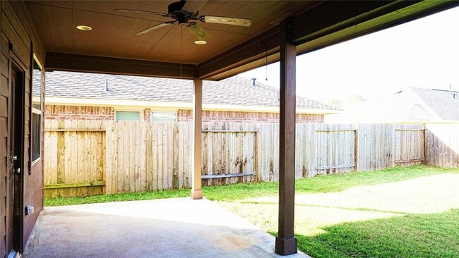 Building Photo - 16938 Wedgeside Pk