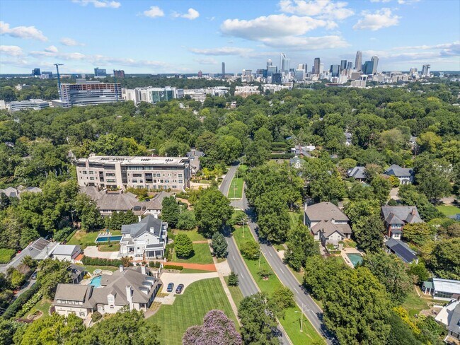 Building Photo - Rare opportunity to lease a luxury residence in The Nolen on Queens Road