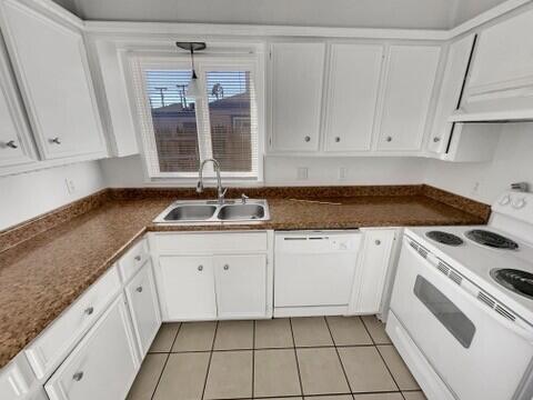 Building Photo - 4313 53rd St