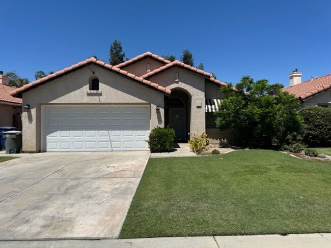 Primary Photo - 4003 Boswellia Dr