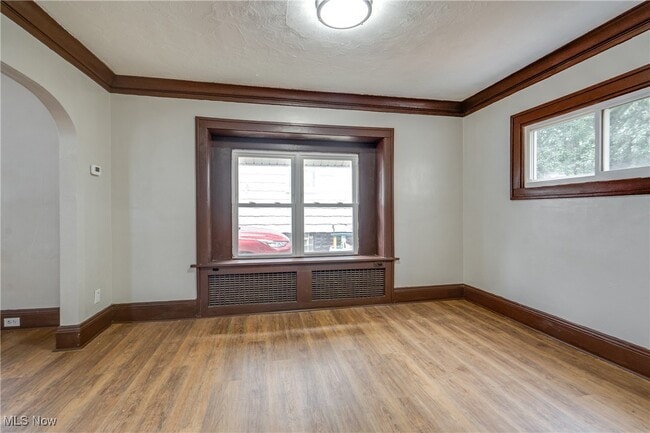 Building Photo - 2338 16th St SW