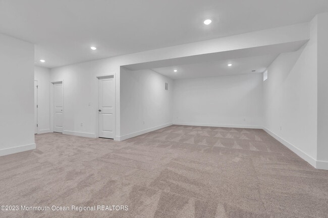 Building Photo - 110 Woolley Ct