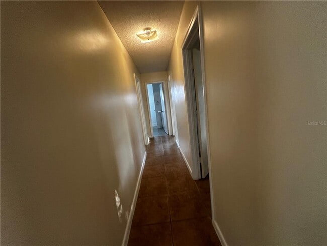 Building Photo - 708 Bahia Cir