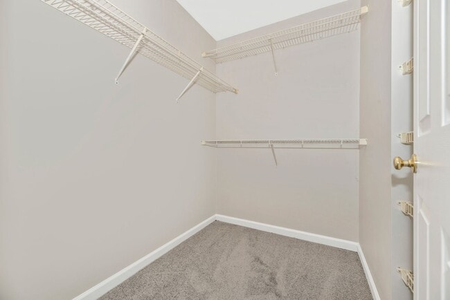 Building Photo - Beautifully Renovated Townhome in Walnut Ridge