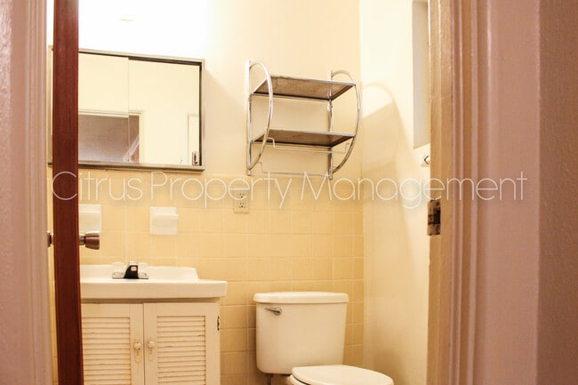 Building Photo - Two Bedroom Duplex