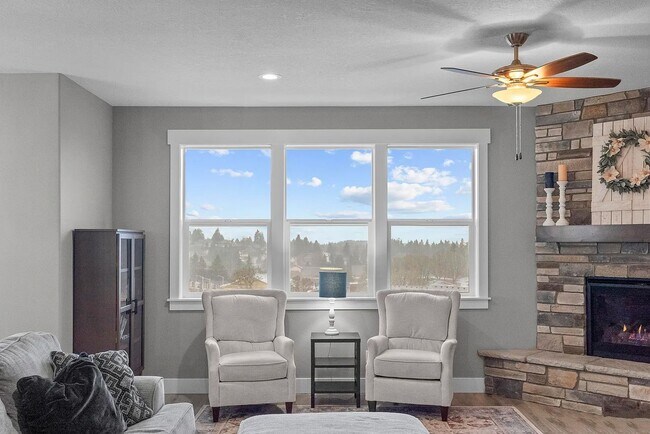 Building Photo - Modern 4BD/3BA Rental with Garage & Fenced...
