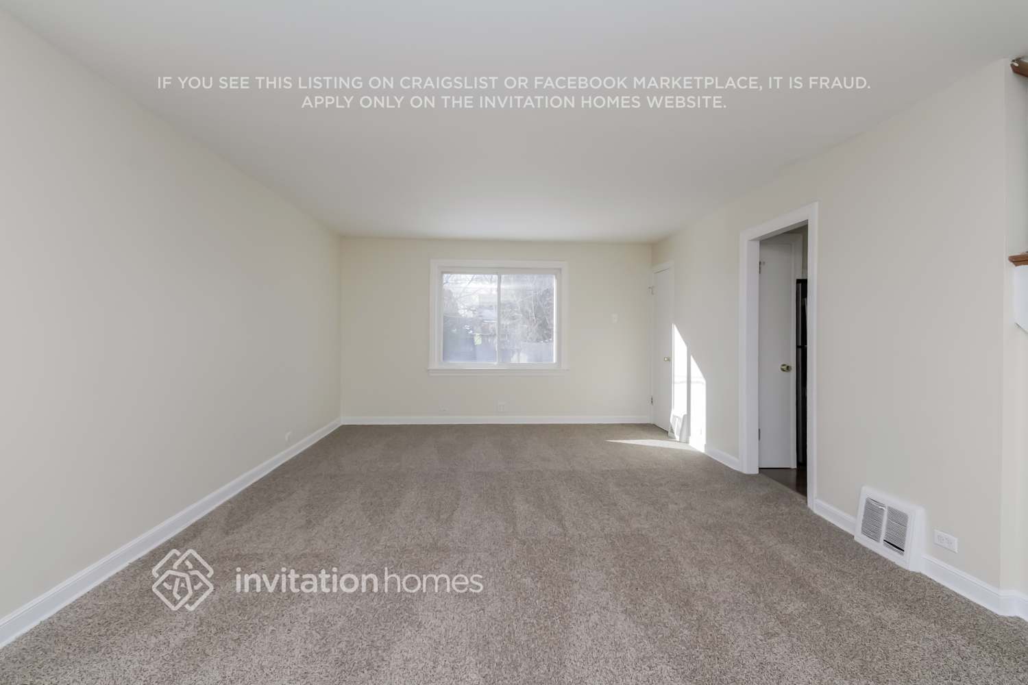 Building Photo - 9326 S 54th Ct