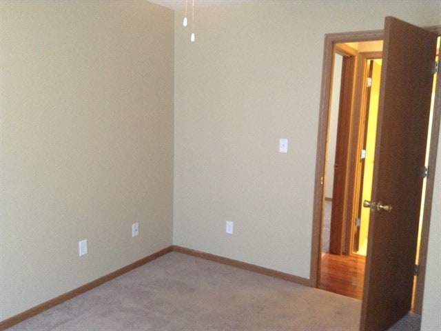 Building Photo - 8130 N Harvest Ln