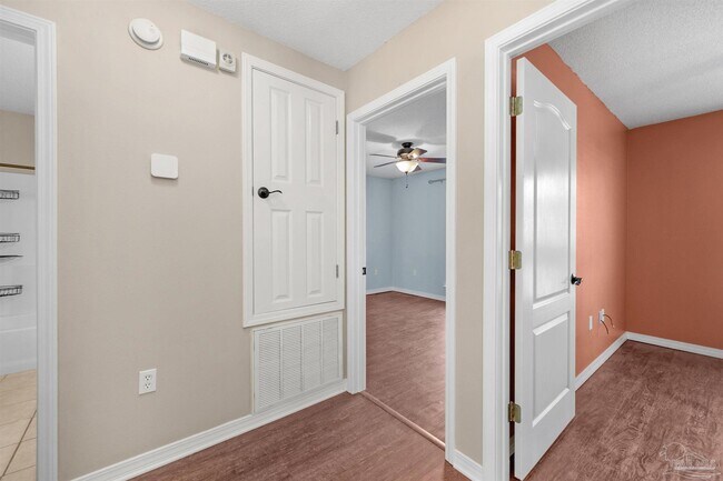 Building Photo - 5920 Ashton Woods Cir