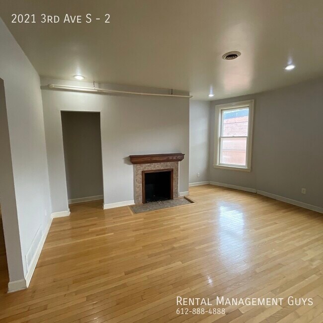 Building Photo - 2021 3rd Ave S