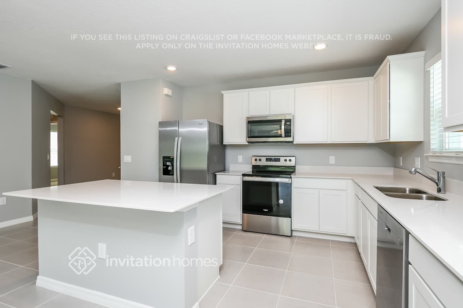 Building Photo - 144 Royal Fern Dr