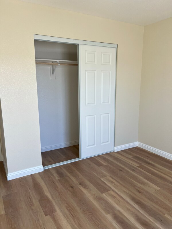 Building Photo - 6936 Kepler Dr