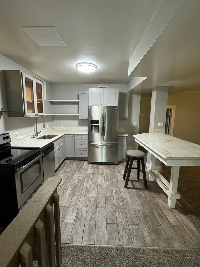 Building Photo - 1208 Washington Pike