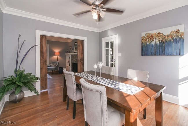 Building Photo - 2537 S Taylor Rd