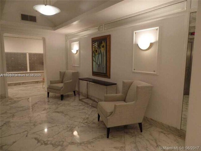 Building Photo - 5700 Collins Ave