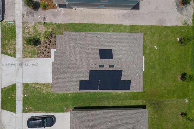 Building Photo - 934 Cattleman St