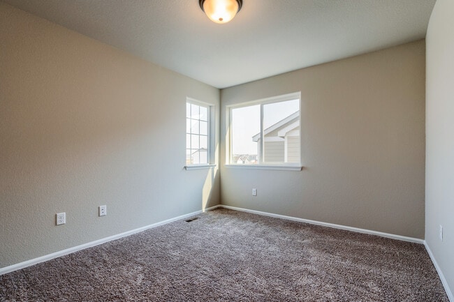 Building Photo - 1753 Long Shadow Dr