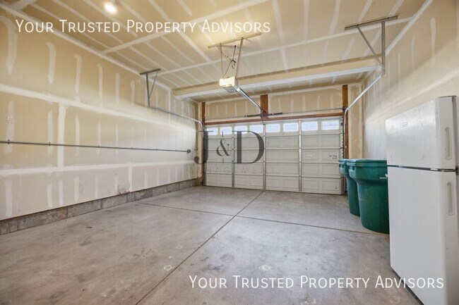 Building Photo - 960 S 2040 W