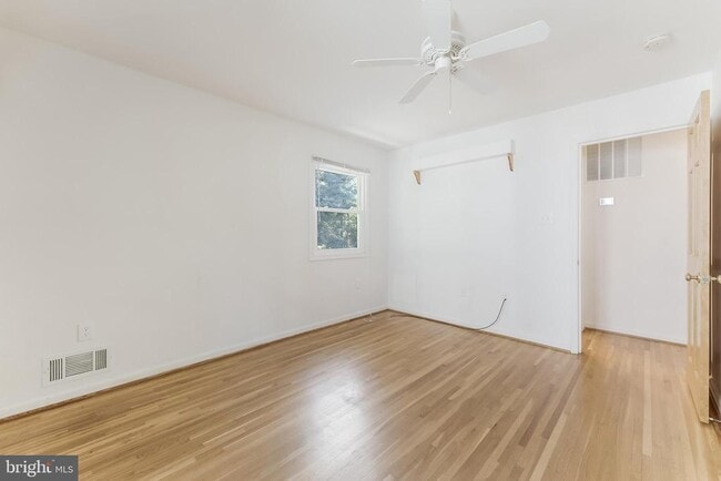 Building Photo - 13805 Fulmer Dr