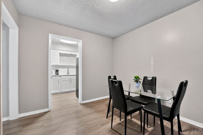 Building Photo - 9763 Audelia Rd