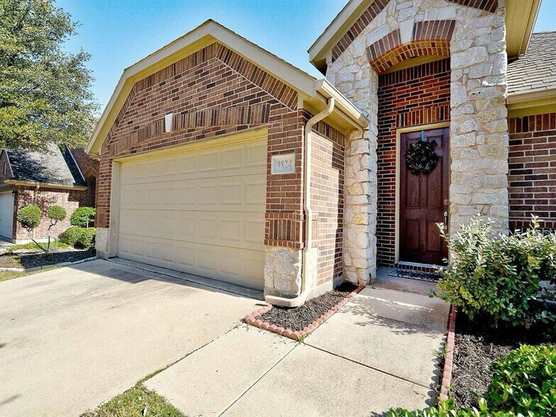 Primary Photo - 9824 Mcfarring Dr