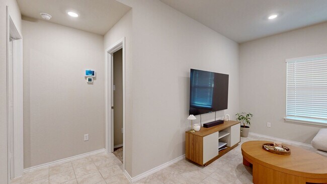 Building Photo - Lovely 3-bedroom home just minutes away from Fort Hood