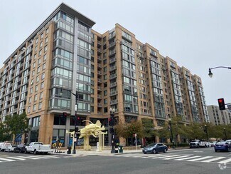 Building Photo - 475 K St NW