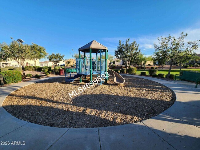 Building Photo - 7239 N 89th Dr