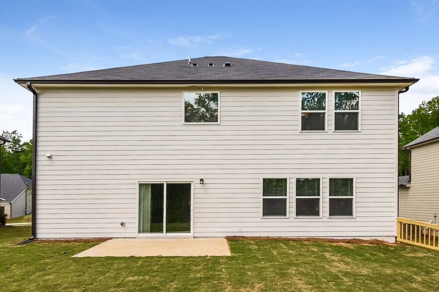 Building Photo - 150 Longleaf St