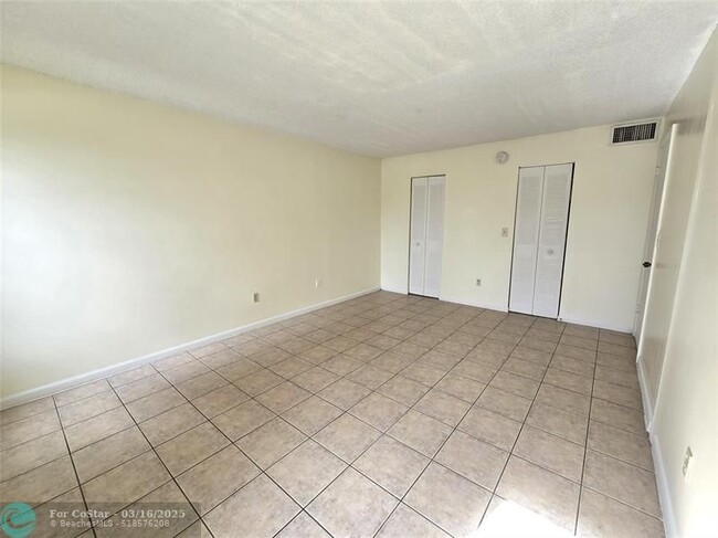 Building Photo - 2800 NW 56th Ave