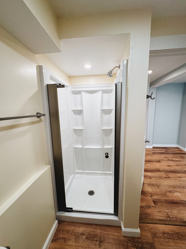 Building Photo - 45 Church St