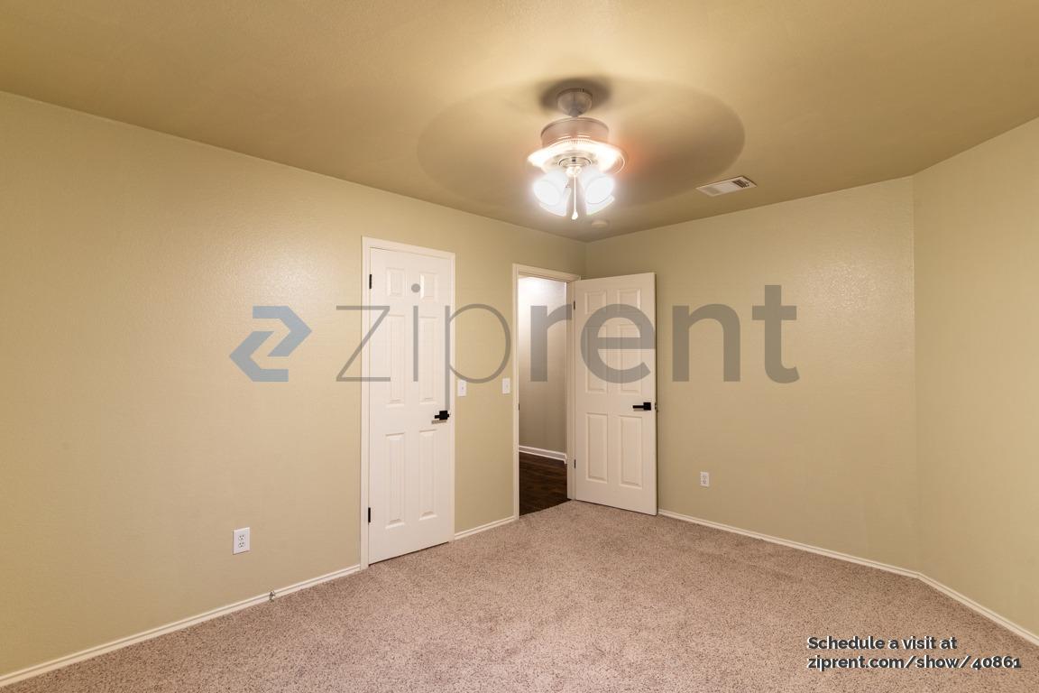 Building Photo - 14830 Bescott Dr