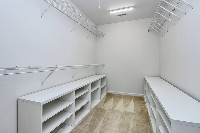 Building Photo - 5916 Downfield Wood Dr