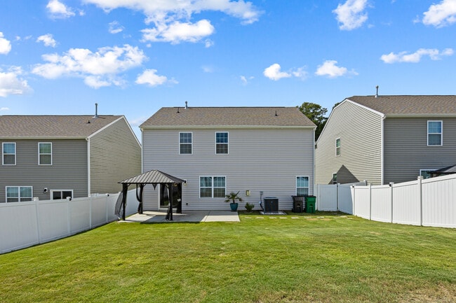 Building Photo - 5043 Deisy May Ln